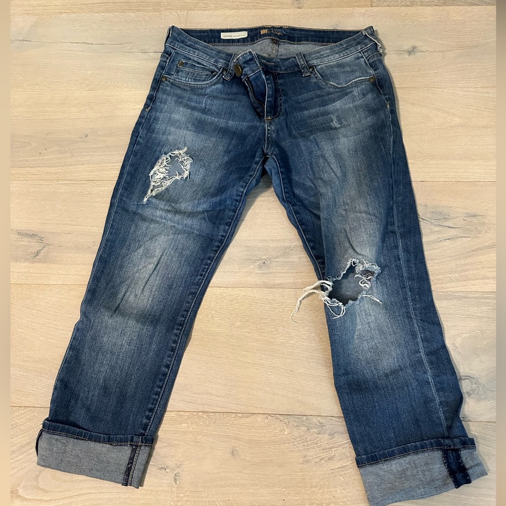 Kut from the Kloth Catherine Petite Boyfriend Dist Jeans